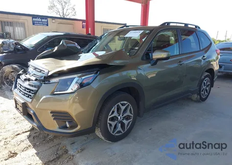 2024 Subaru Forester Premium z USA, uszkodzony, nr VIN JF2SKACC0RH472939